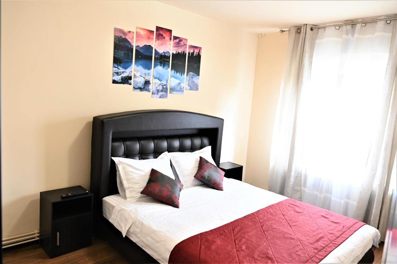 Marin Hotel Apartment 布拉索夫 外观 照片